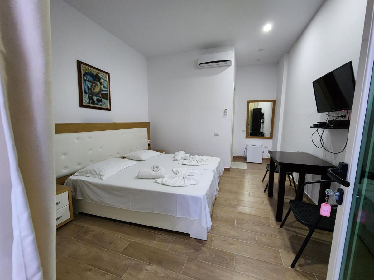 Sea Front Villa Vlorë Εξωτερικό φωτογραφία