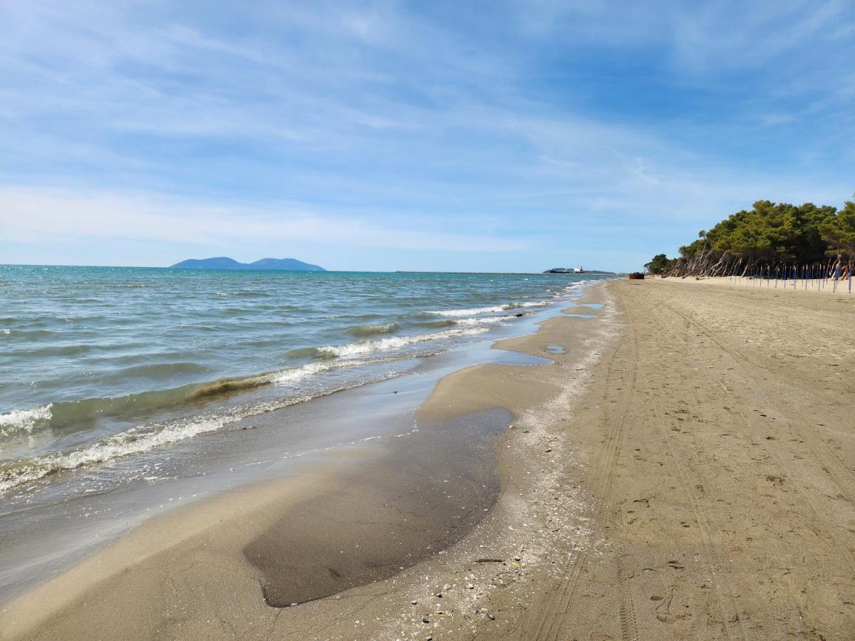 Sea Front Villa Vlorë Εξωτερικό φωτογραφία