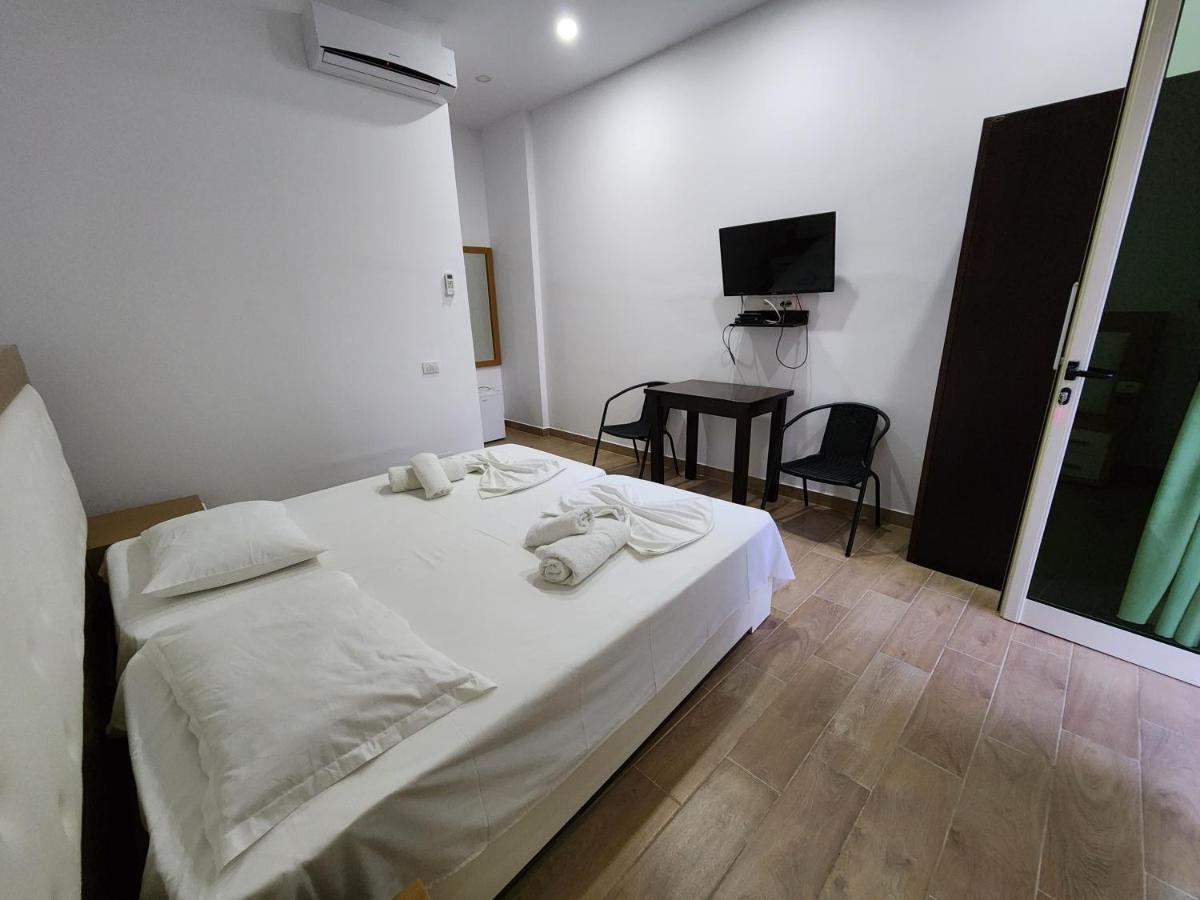 Sea Front Villa Vlorë Εξωτερικό φωτογραφία